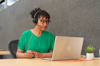 HP 8X225AA Poly Blackwire 8225 sztereó USB-C headset Microsoft Teams-tanúsítvánnyal + USB-C–USB-A-adapter