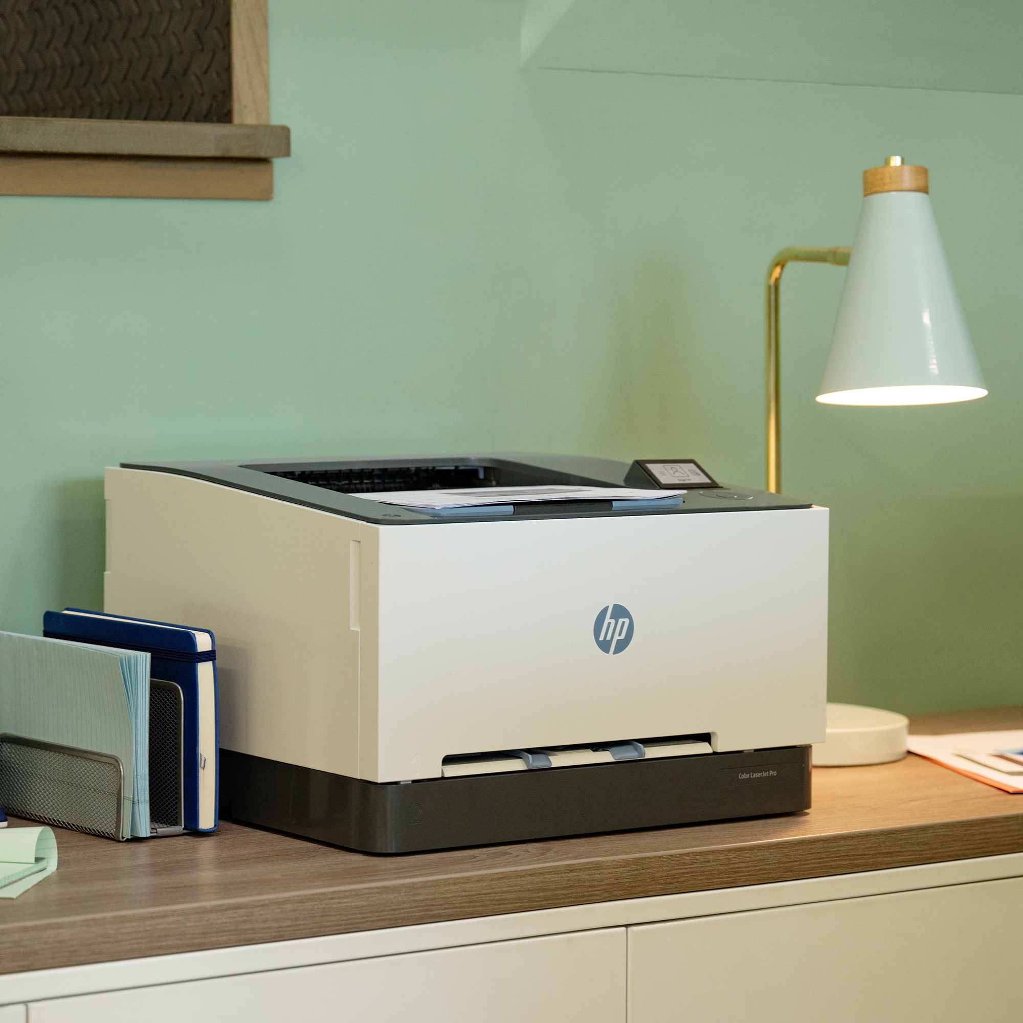 HP 8D7L0A Color LaserJet Pro 3202dn nyomtató - a garancia kiterjesztéshez végfelhasználói regisztráció szükséges!